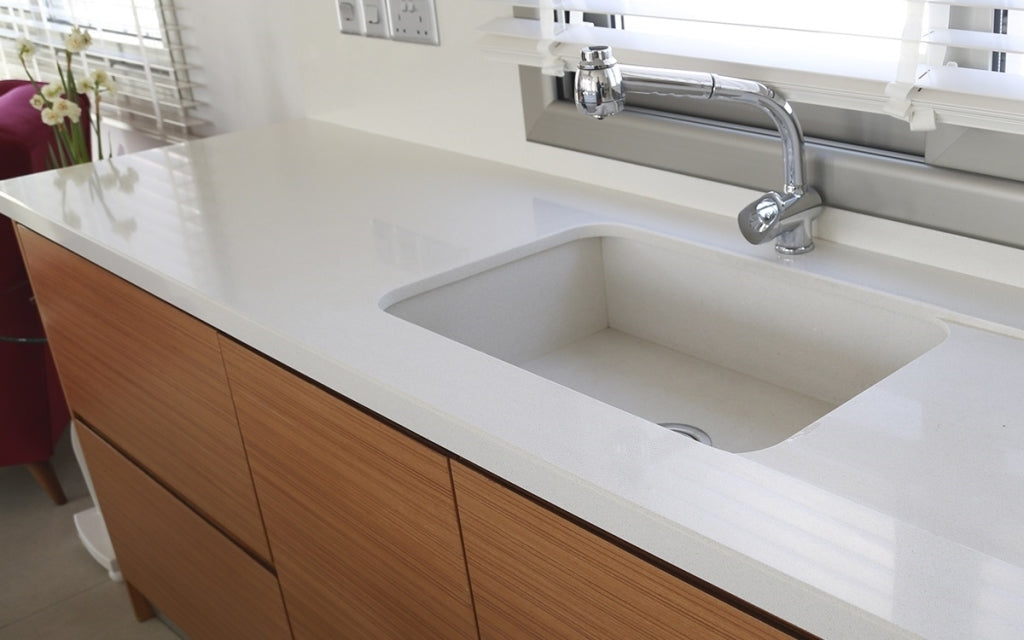 QUARTZ 5139 JULIET WHITE