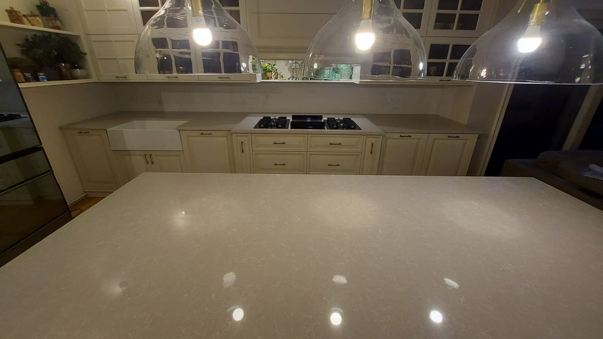 BLAT DE BUCATARIE QUARTZ 875 LINEN