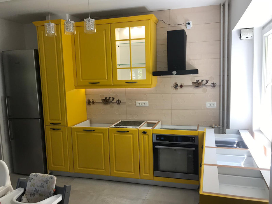 Mobilier bucatarie clasic MDF nuanta galben