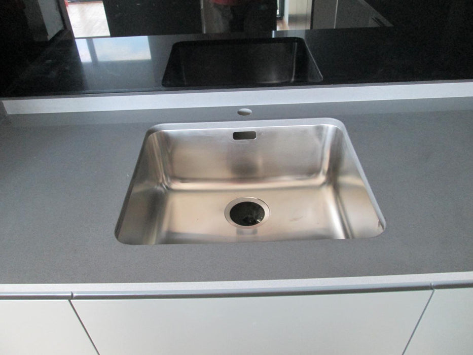 Blat bucatarie si insula quartz Boreas cant 2 cm clasic