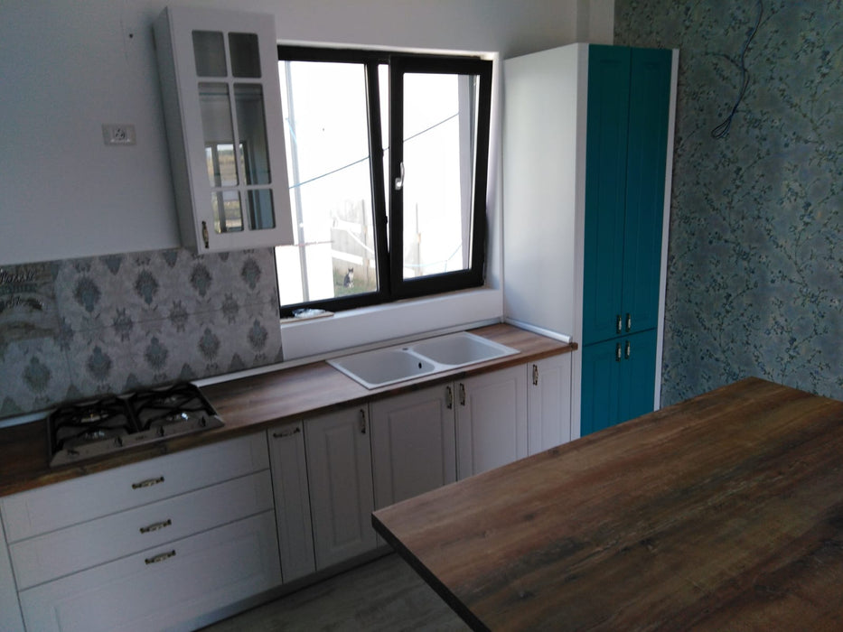 Mobilier bucatarie clasic MDF nuanta alb + clasic ocean
