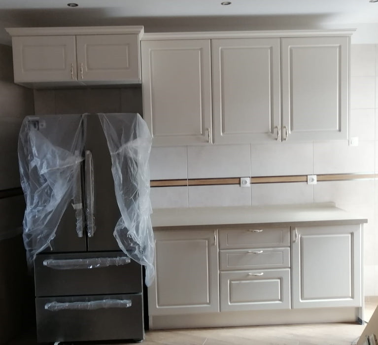 Mobilier bucatarie clasic MDF nuanta unt 01