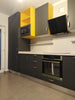 Mobilier bucatarie modern MDF nuanta antracit si galben